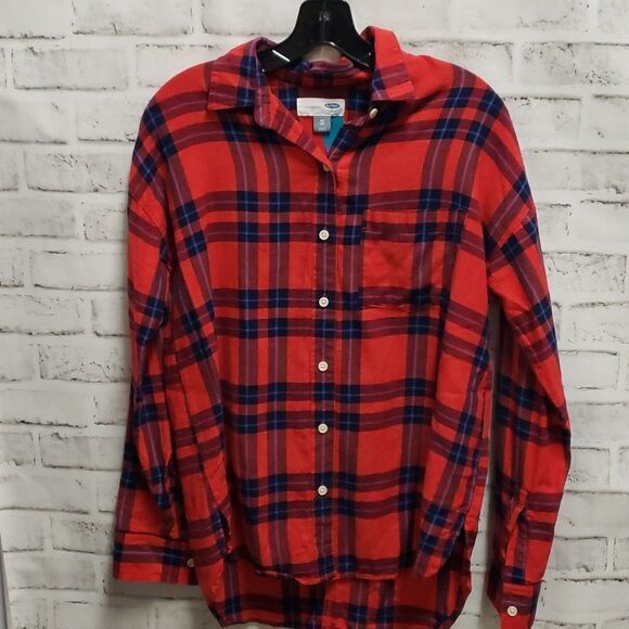 Old navy top  - Picture 1 of 3